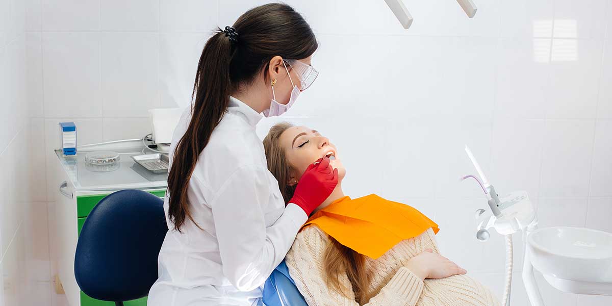 Лечение зубов при беременности: стоматология и беременность | SILK