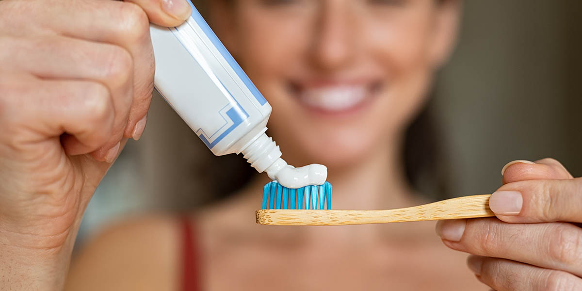 Зубная паста от камня - средства для снятия и чистки в домашних условиях и стоматологии - GARANT