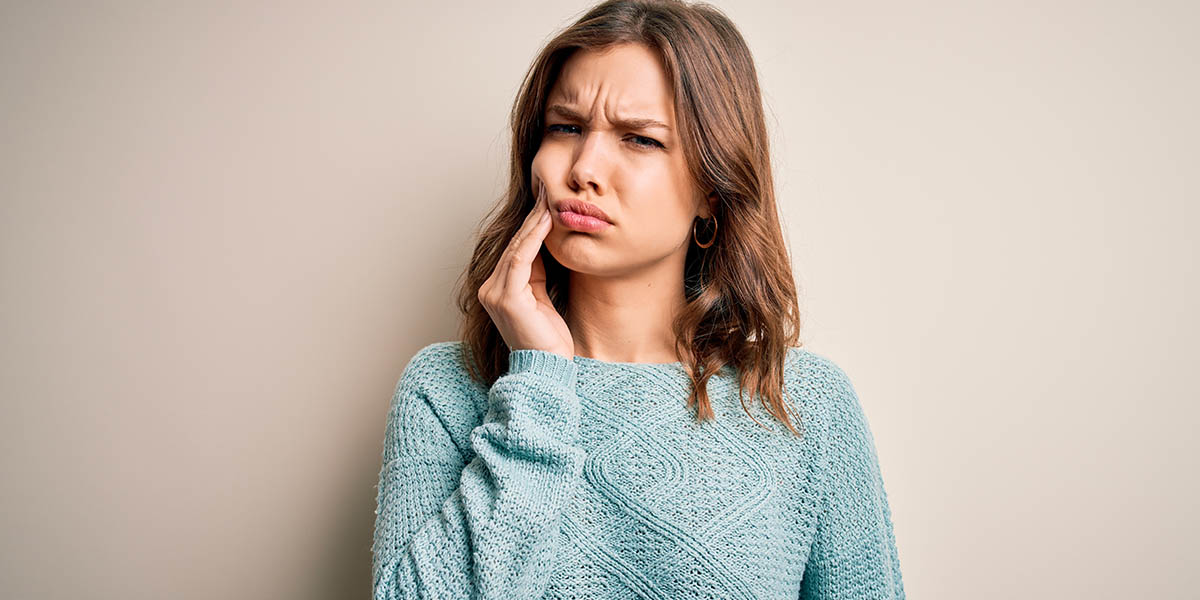Болит зуб мудрости — неужели придется удалять?