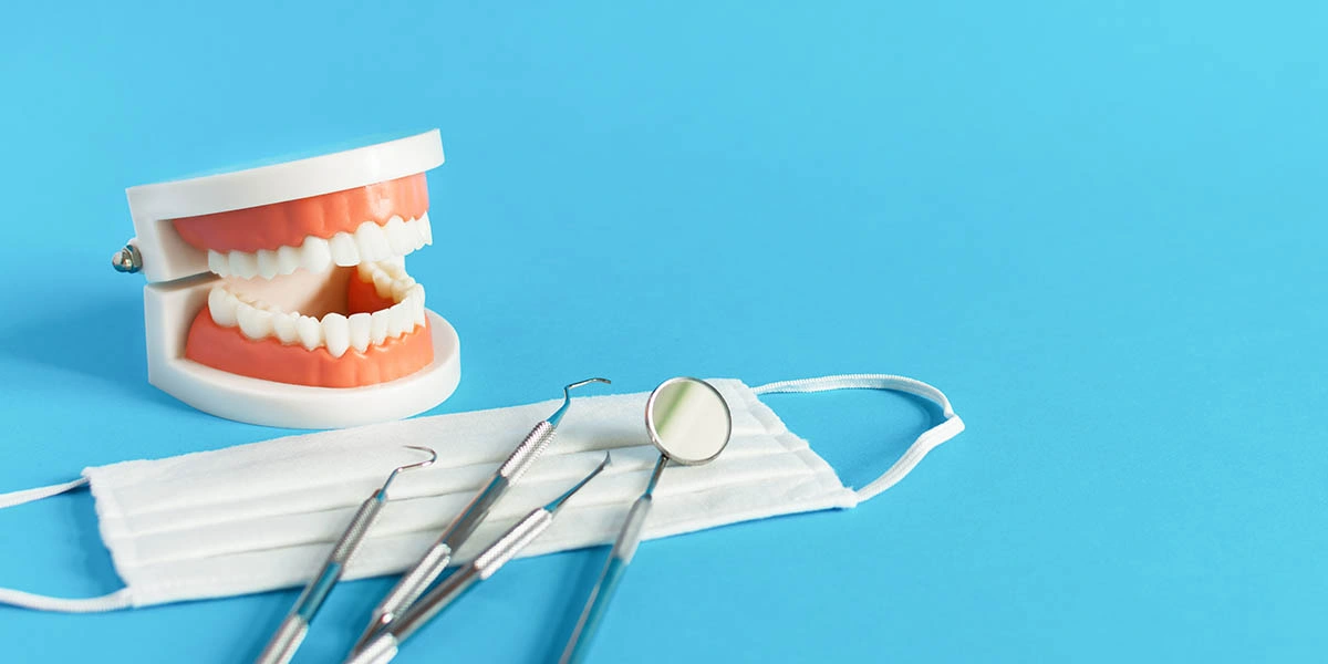 Дефекты зубных рядов: классификация, лечение