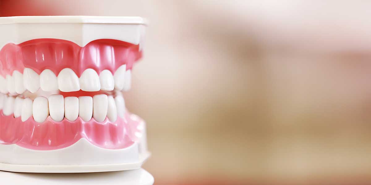 Протезирование зубов при дефектах верхней челюсти